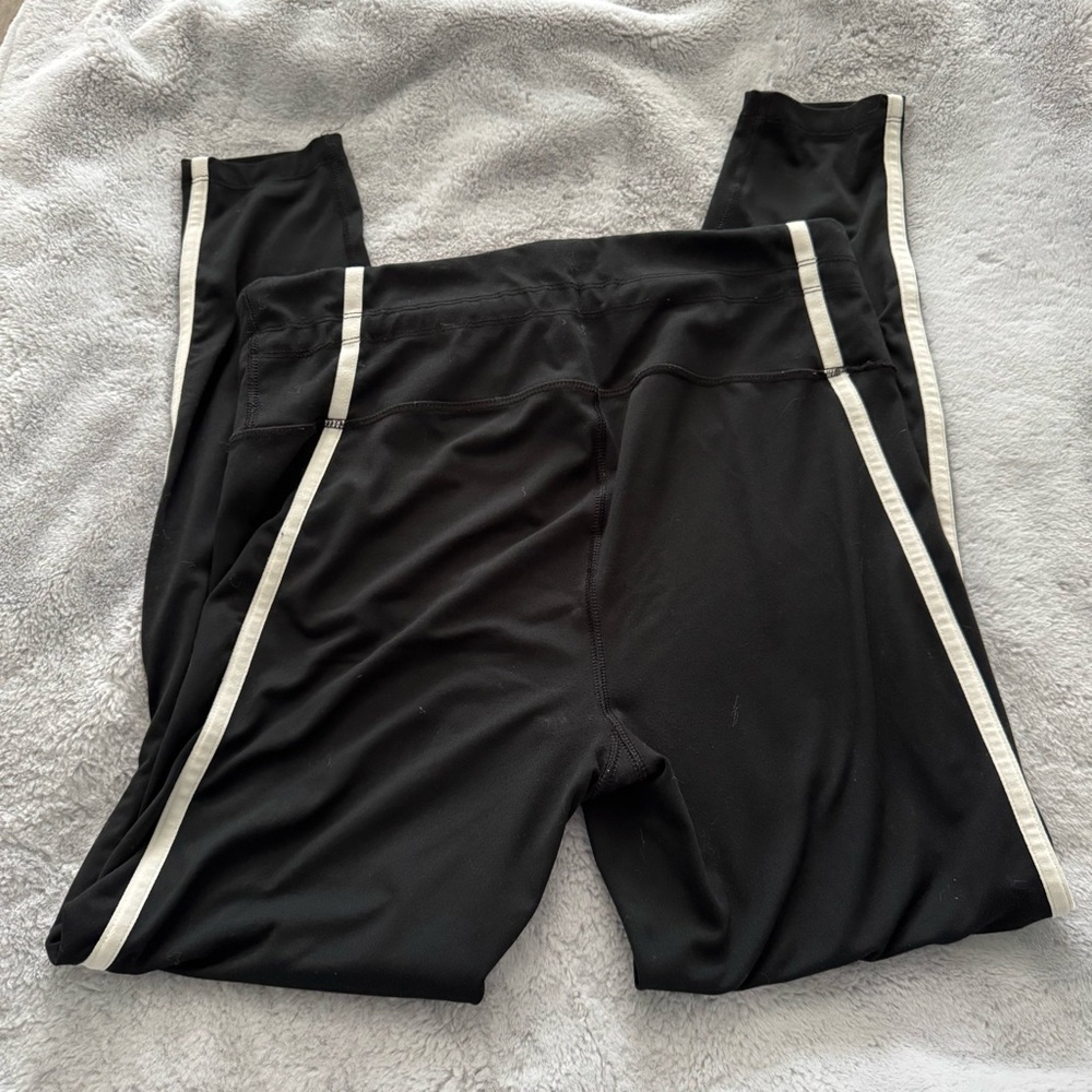 Black Women's Athletic  All In Motion Size Large leggings